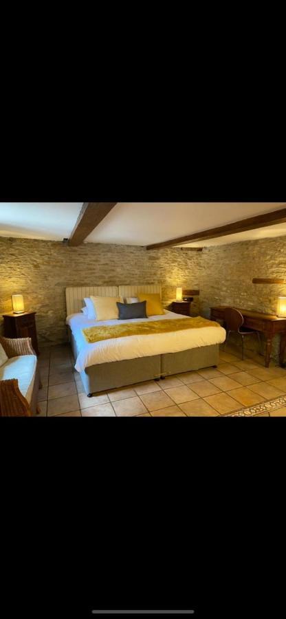 Hotel The Red Lion Cricklade Esterno foto